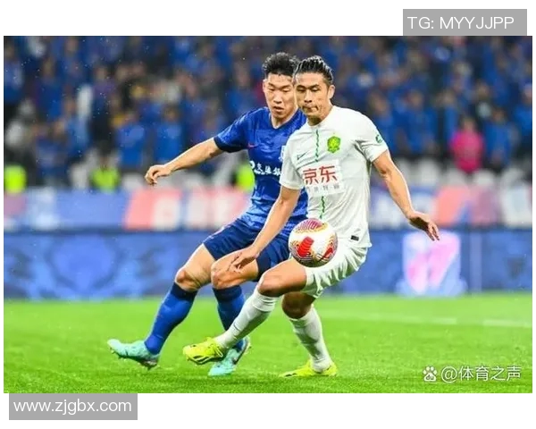 2011赛季中超经典对决申花与鲁能的激烈较量与历史交锋回顾